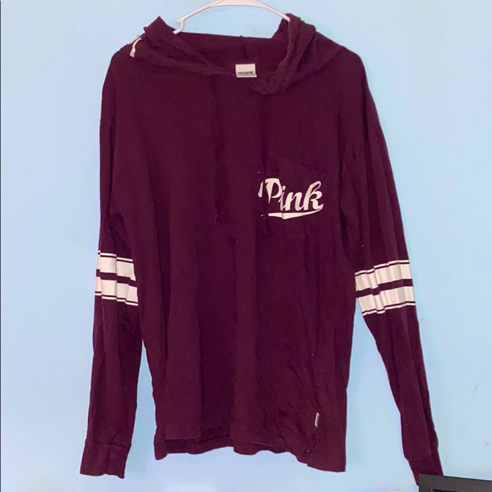 Long sleeves w/ hood